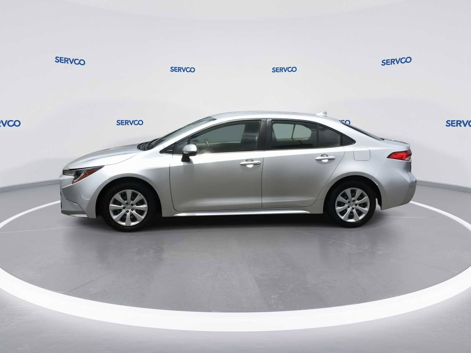 Used 2023 Toyota Corolla LE FWD image 5
