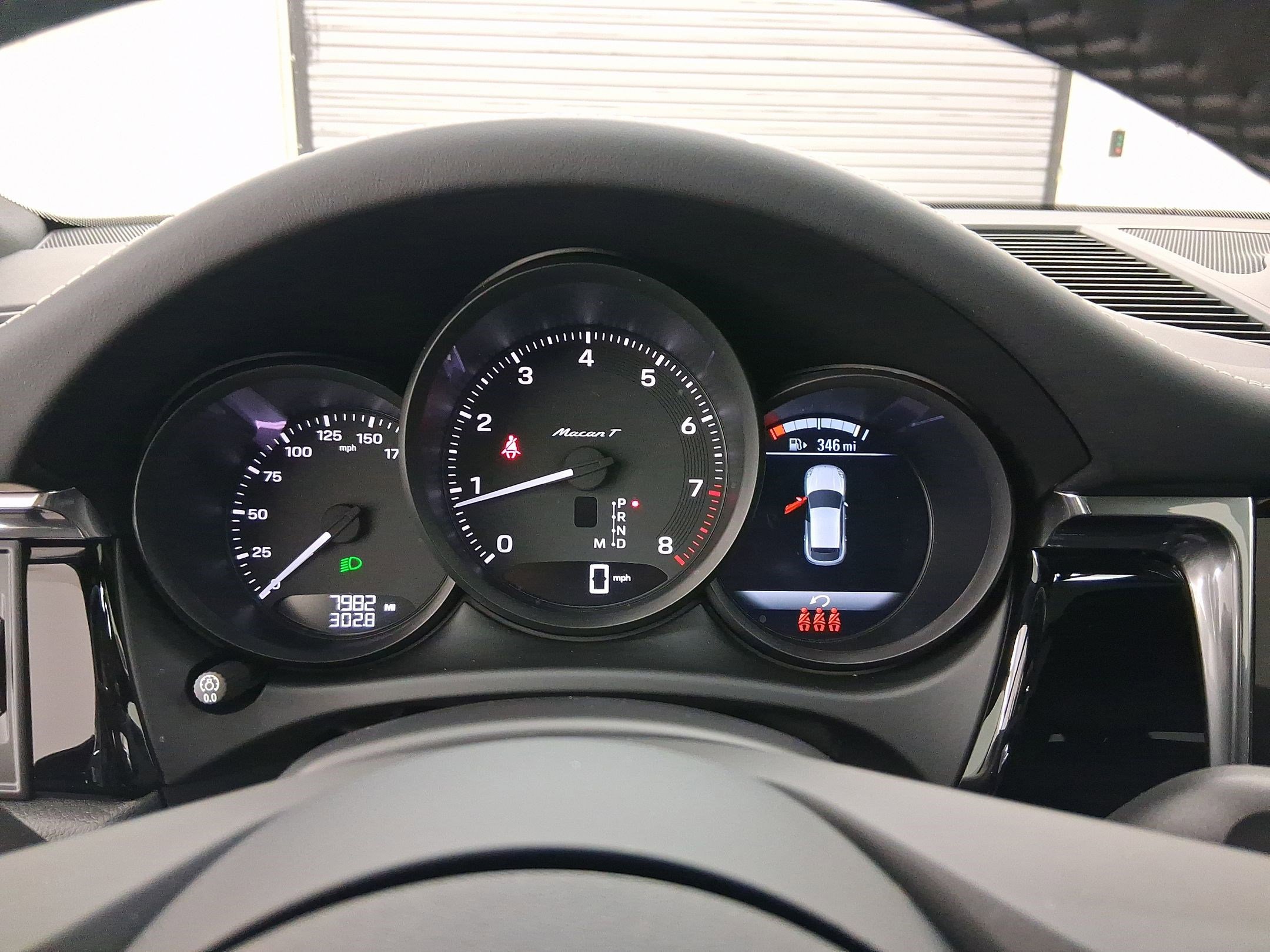 Used 2025 Porsche Macan Turbo image 20