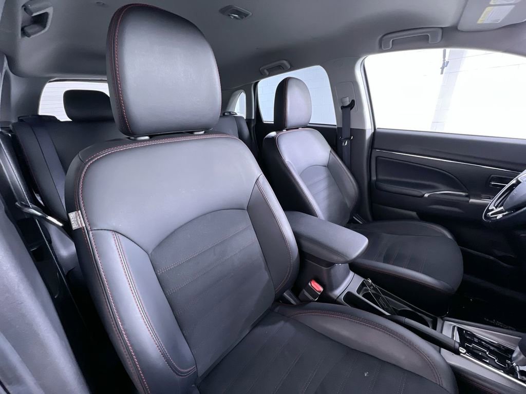 Used 2024 Mitsubishi Outlander Sport AWD image 26