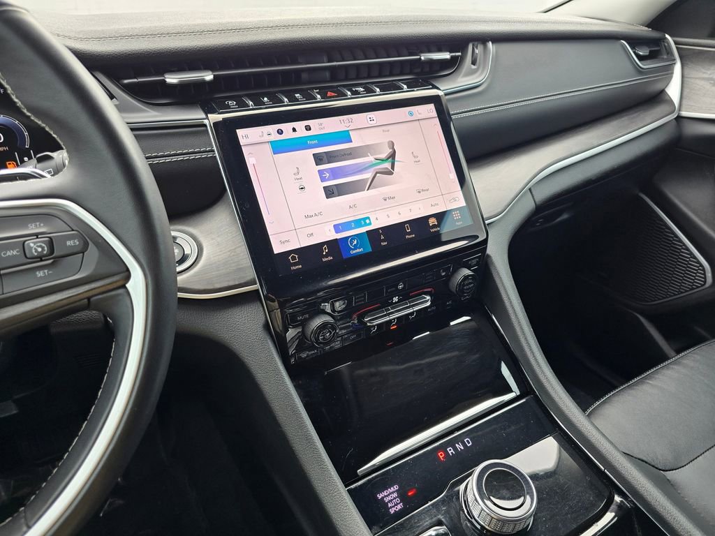 Used 2021 Jeep Grand Cherokee L Limited w/ Trailer Tow Group (B) image 32