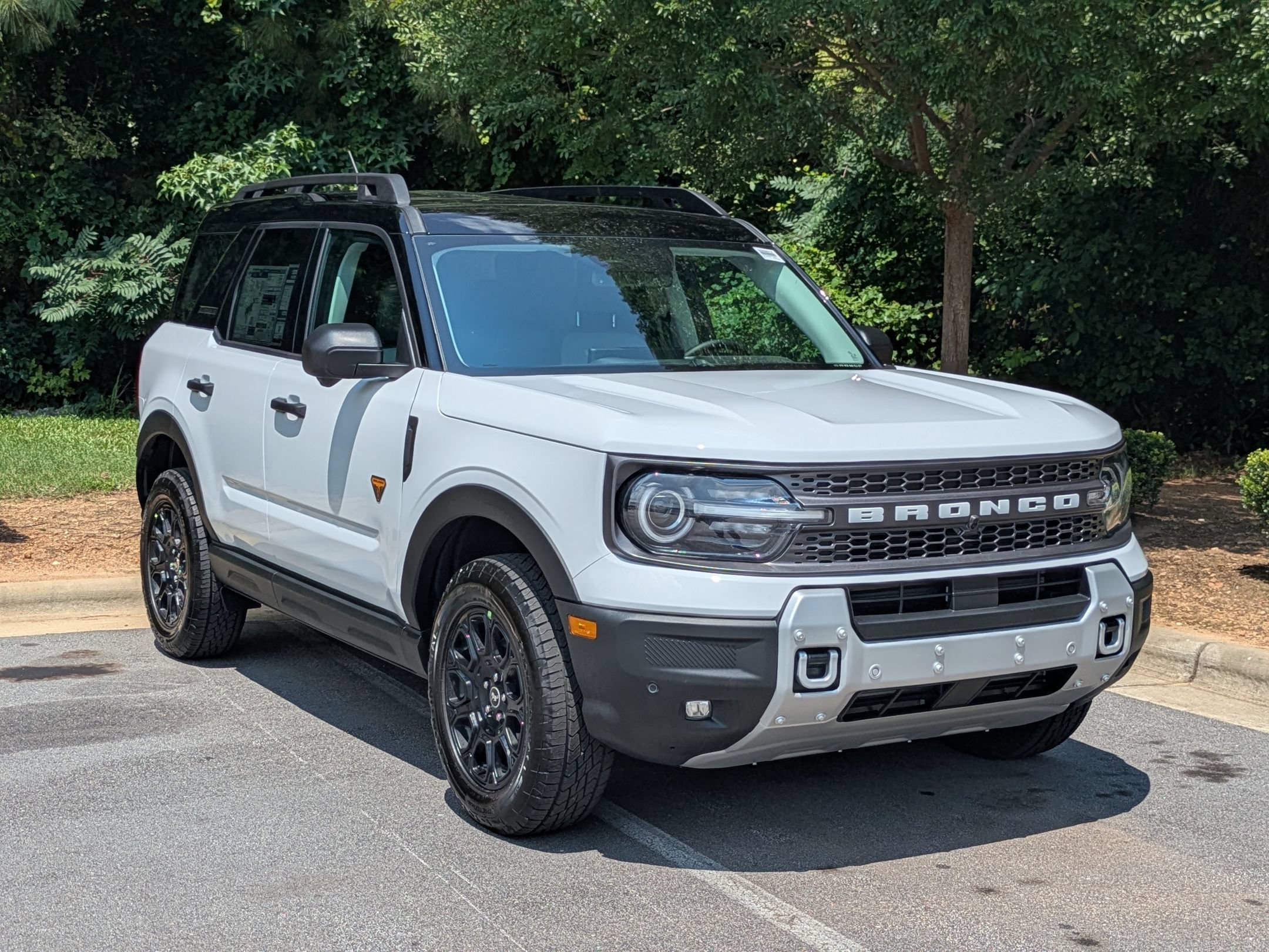 New 2026 Ford Bronco Sport Badlands w/ Badlands Tech Package AWD/4WD image 2