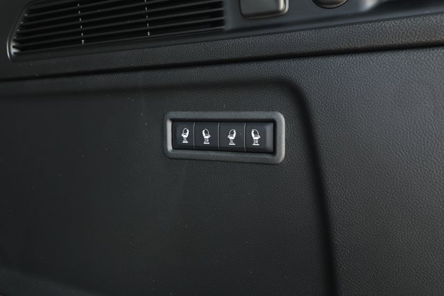 New 2026 Jeep Grand Wagoneer L Limited w/ Rear Seat Video Group I AWD/4WD image 11