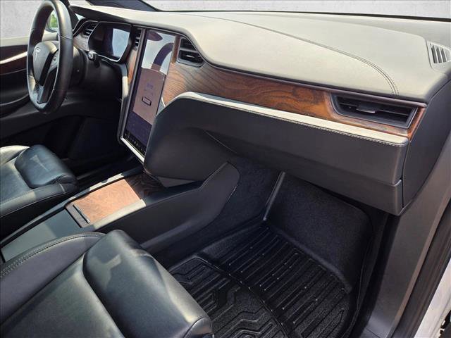 Used 2020 Tesla Model X Long Range AWD/4WD image 22