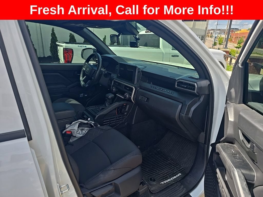 Used 2025 Toyota Tacoma SR w/ SR Upgrade Package RWD image 10