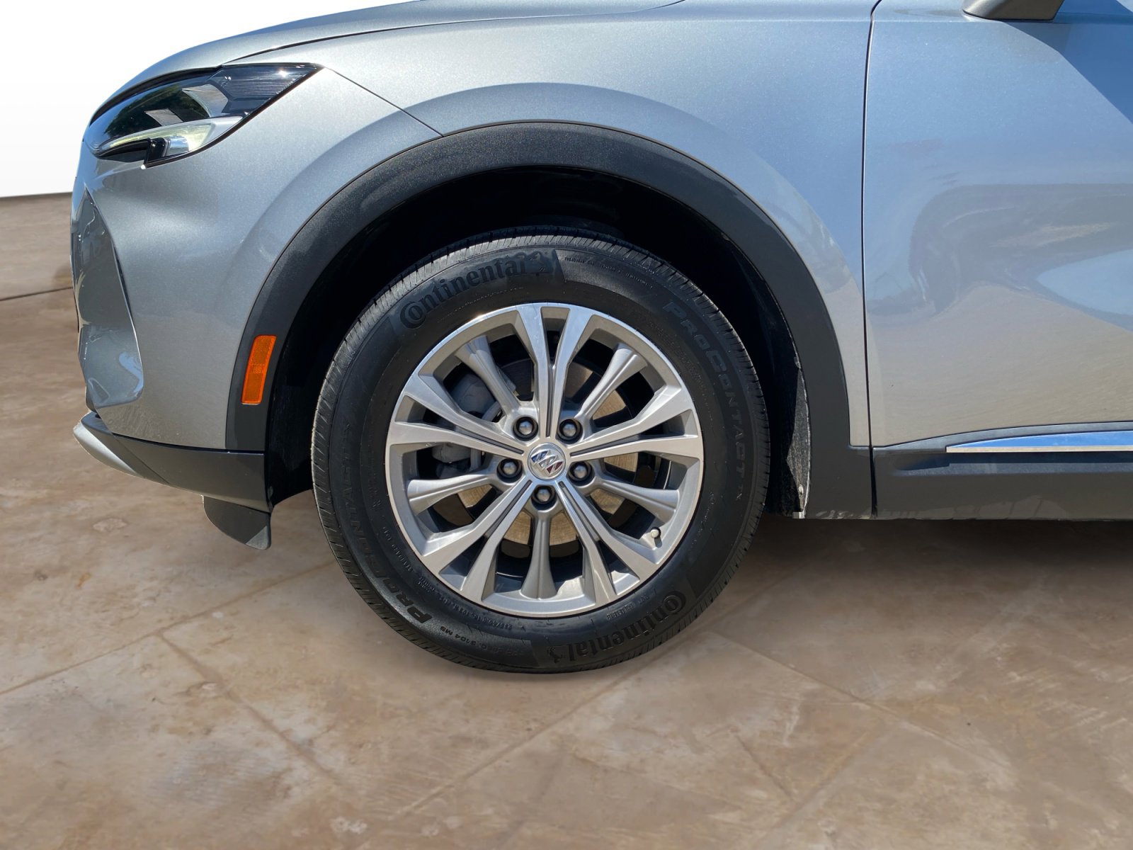 Used 2023 Buick Envision Preferred image 31