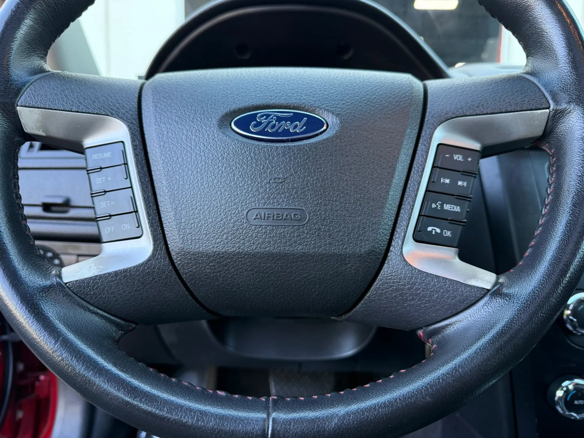 Used 2010 Ford Fusion Sport image 27