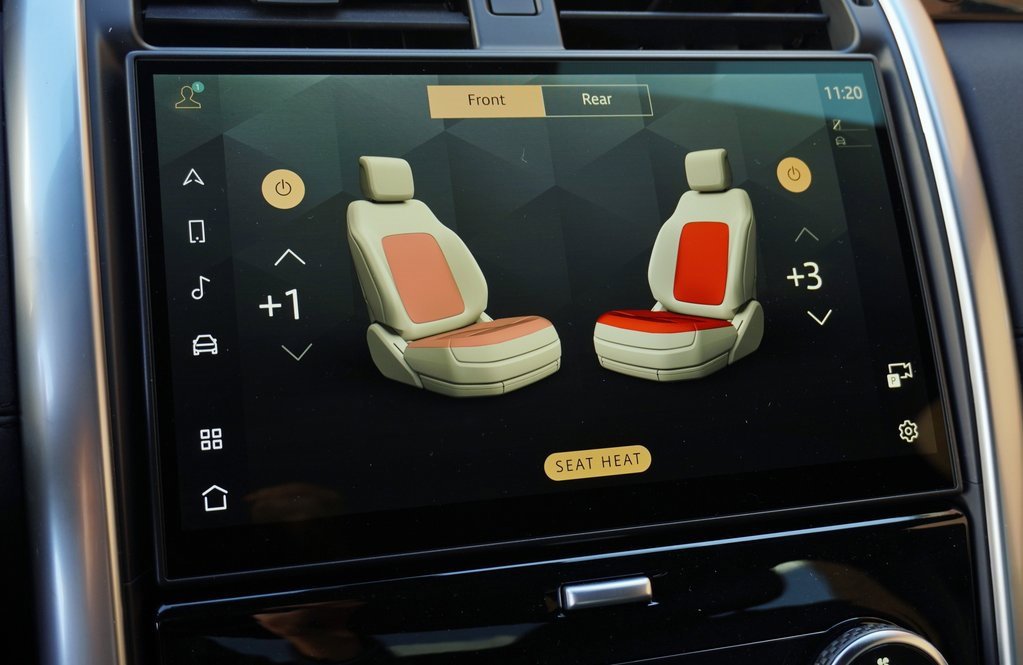 New 2025 Land Rover Discovery S image 22