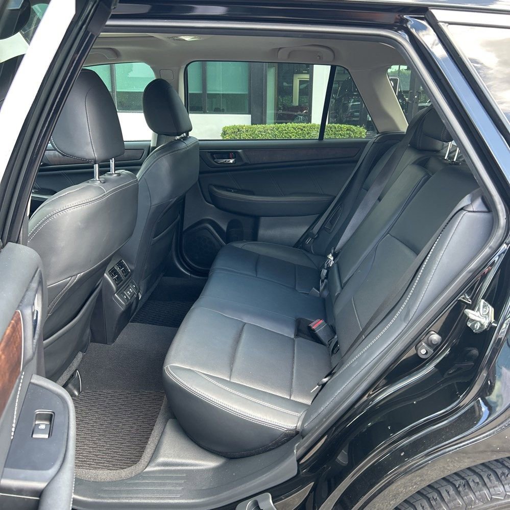 Used 2019 Subaru Outback 2.5i Limited image 9