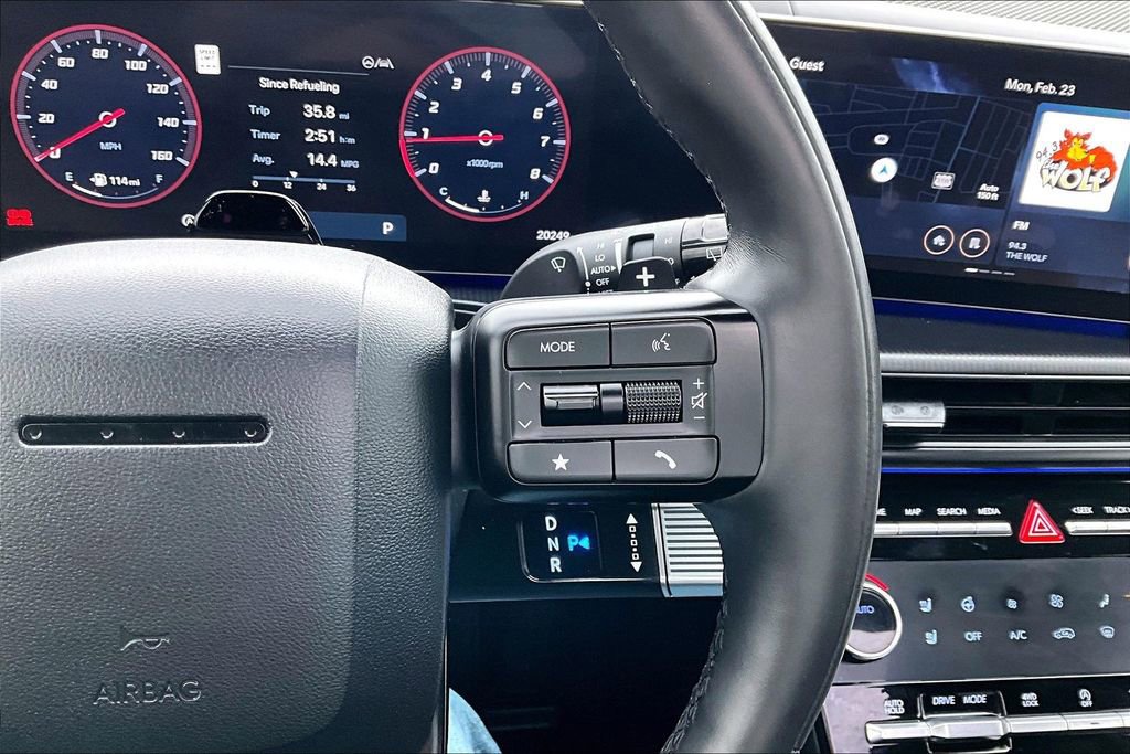 Used 2025 Hyundai Santa Fe Calligraphy image 19