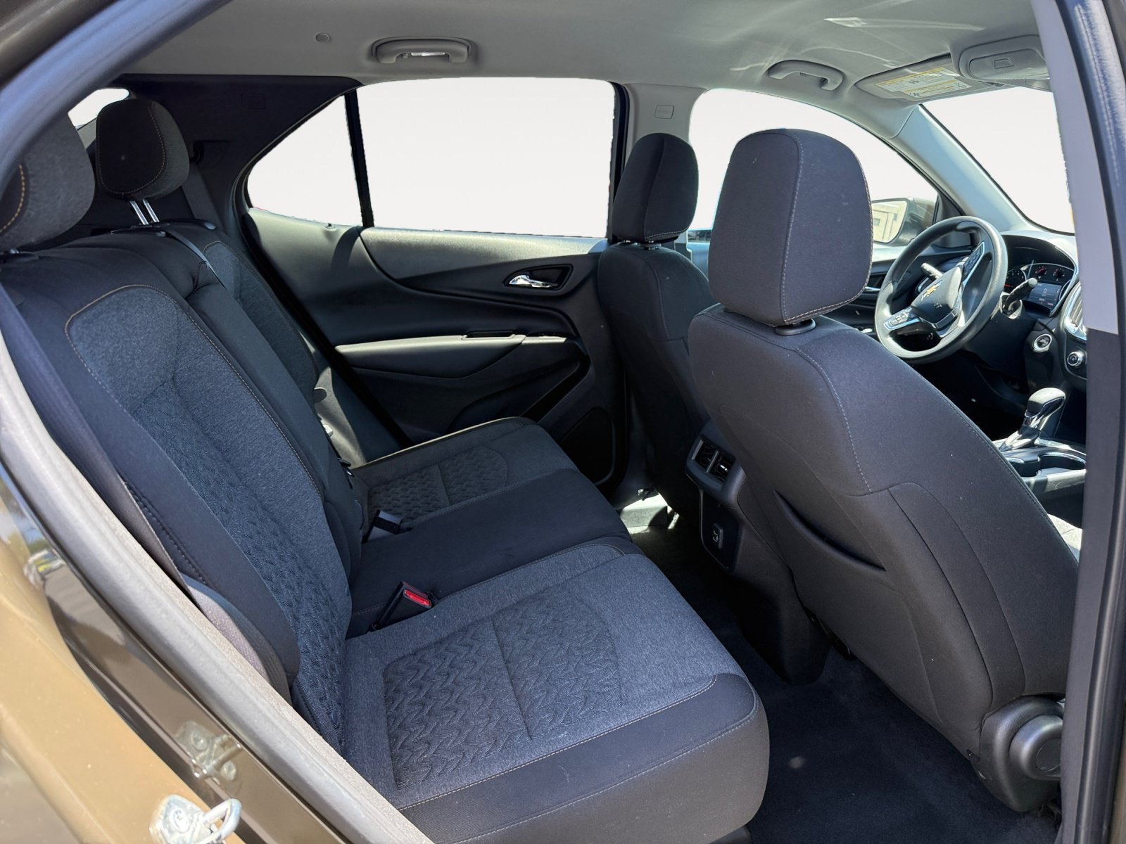 Used 2023 Chevrolet Equinox LT FWD image 18