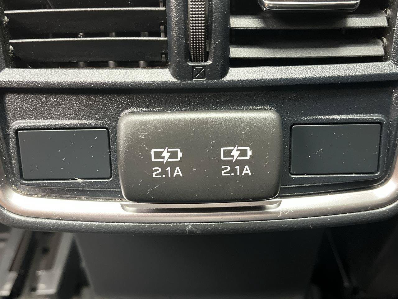 Used 2020 Subaru Forester Limited w/ Popular Package #3 AWD/4WD image 13