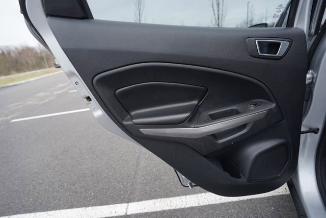 Used 2020 Ford EcoSport Titanium image 16