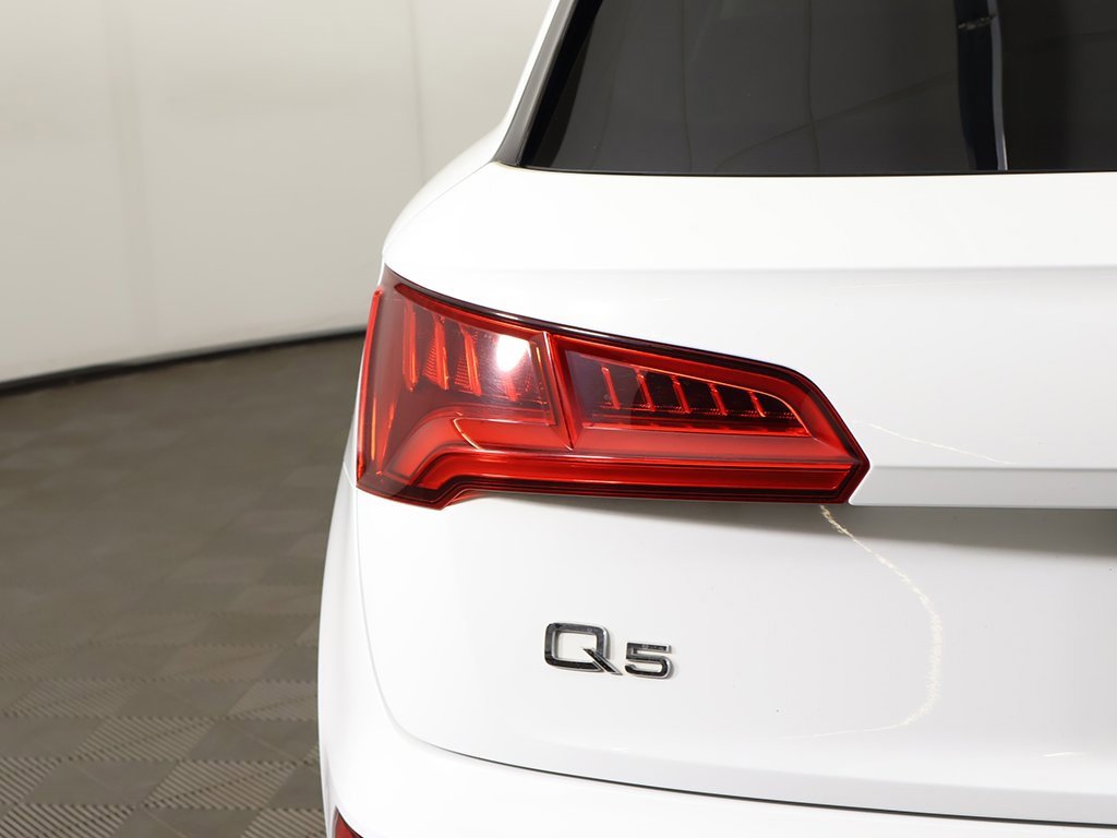 Used 2019 Audi Q5 2.0T Premium Plus w/ Premium Plus Package image 18