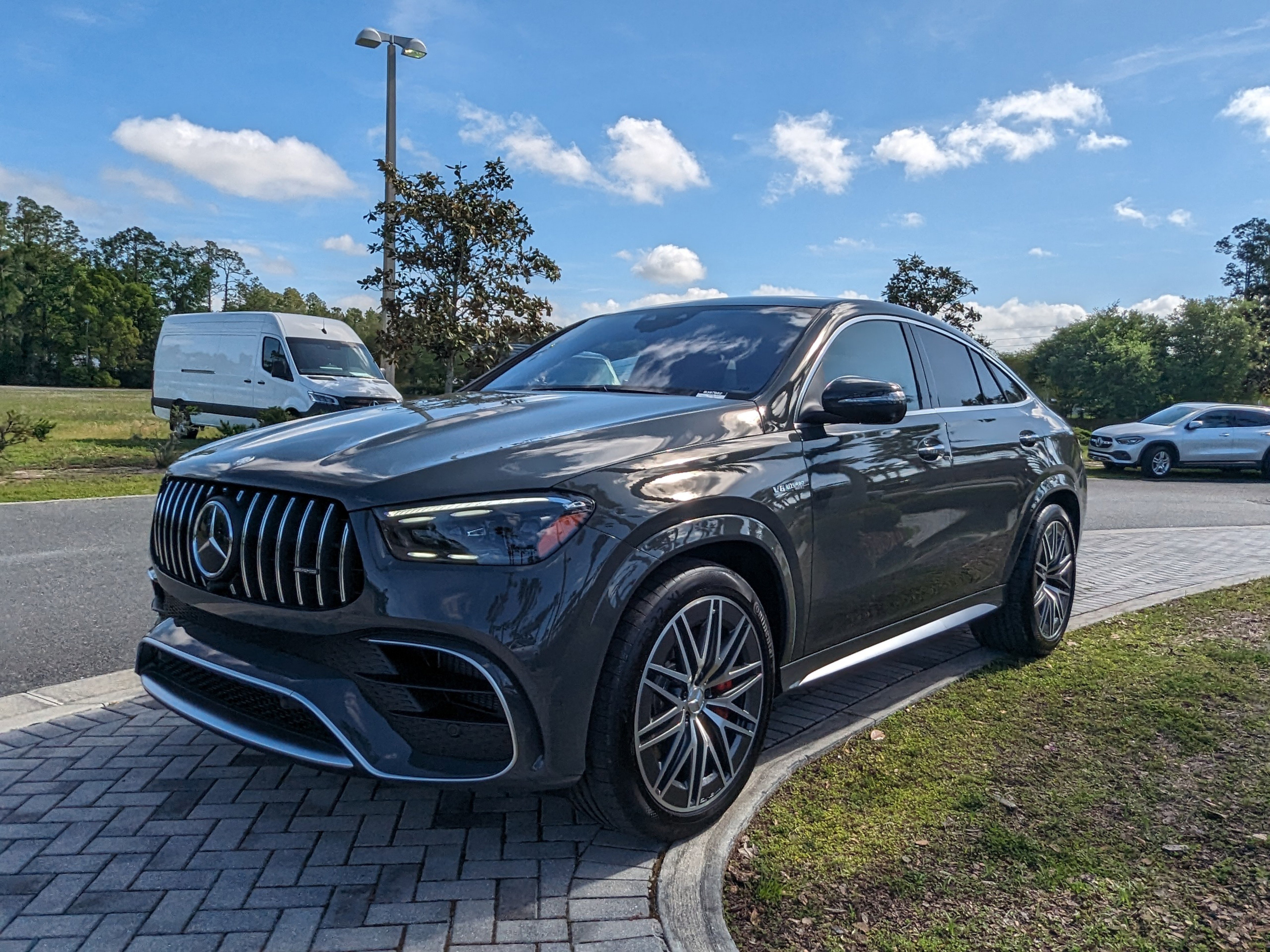 New 2025 Mercedes-Benz GLE 63 AMG S image 11