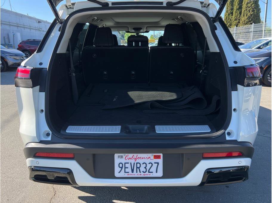 Used 2023 INFINITI QX60 Luxe image 5