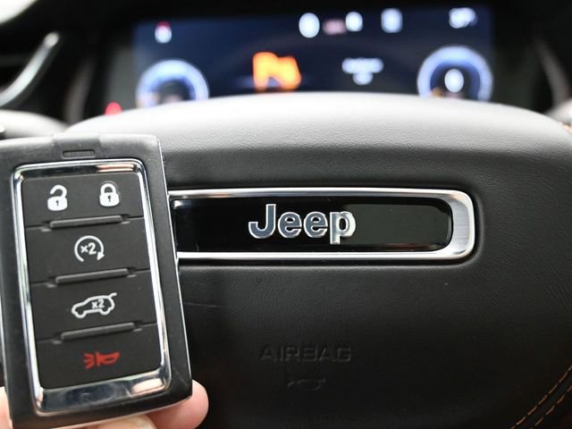 Used 2024 Jeep Grand Cherokee Summit image 47