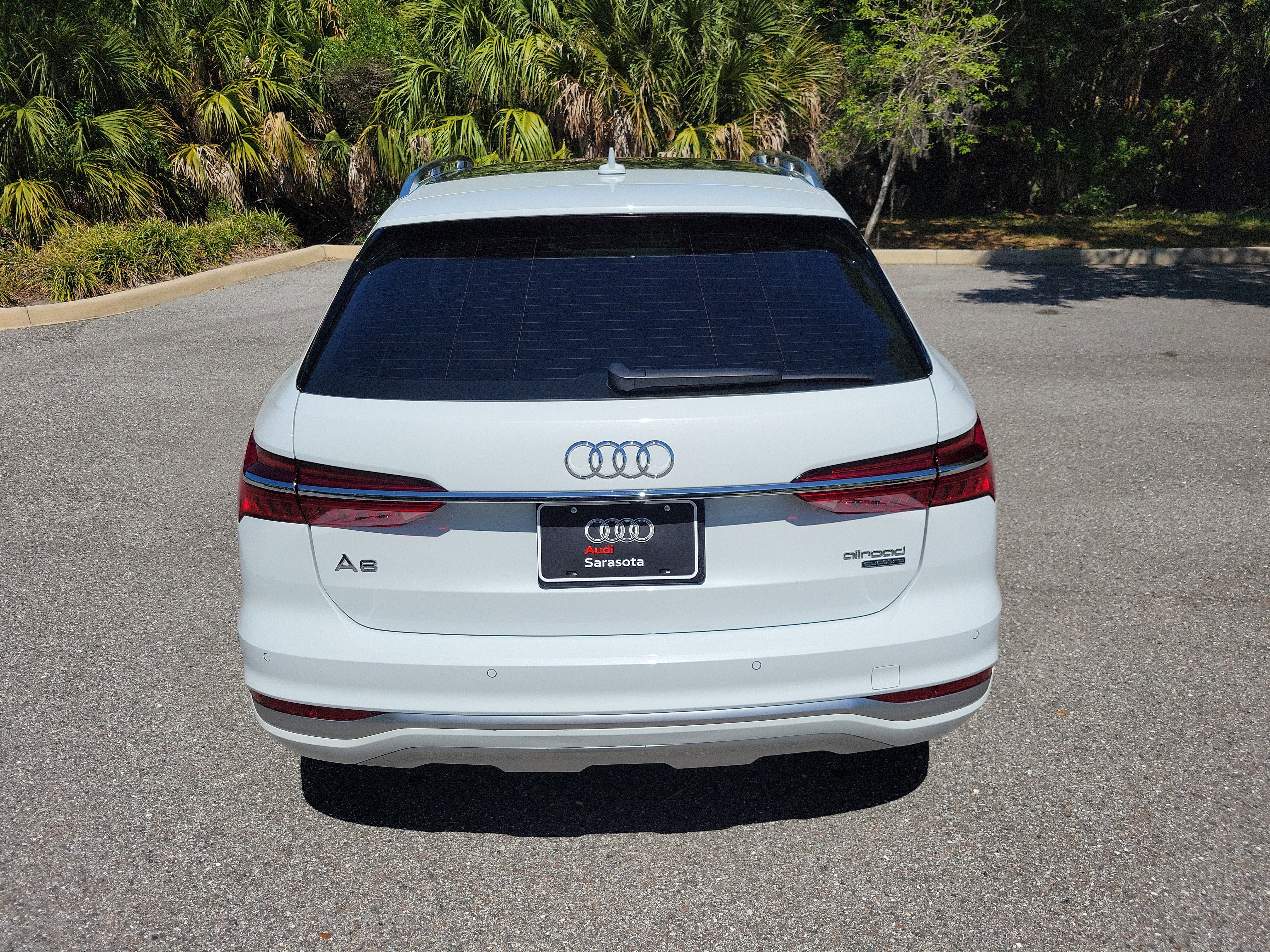 Used 2020 Audi A6 3.0T allroad Prestige w/ Prestige Package AWD/4WD image 5