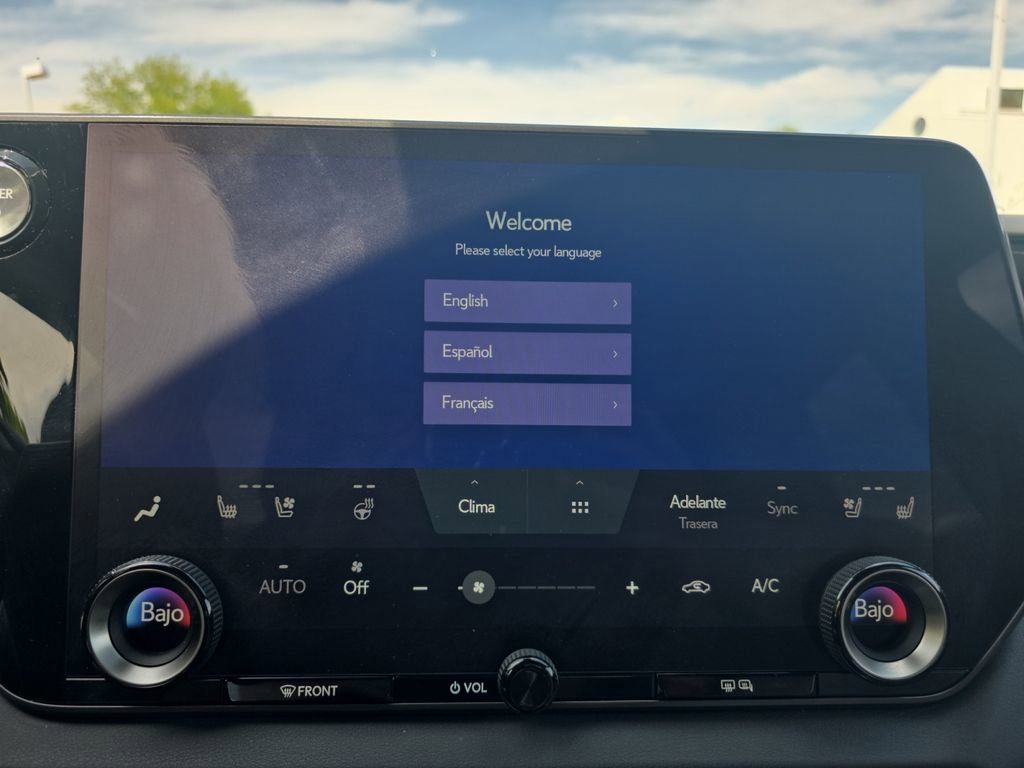 Used 2024 Lexus RX 350h w/ Convenience Package AWD/4WD image 19