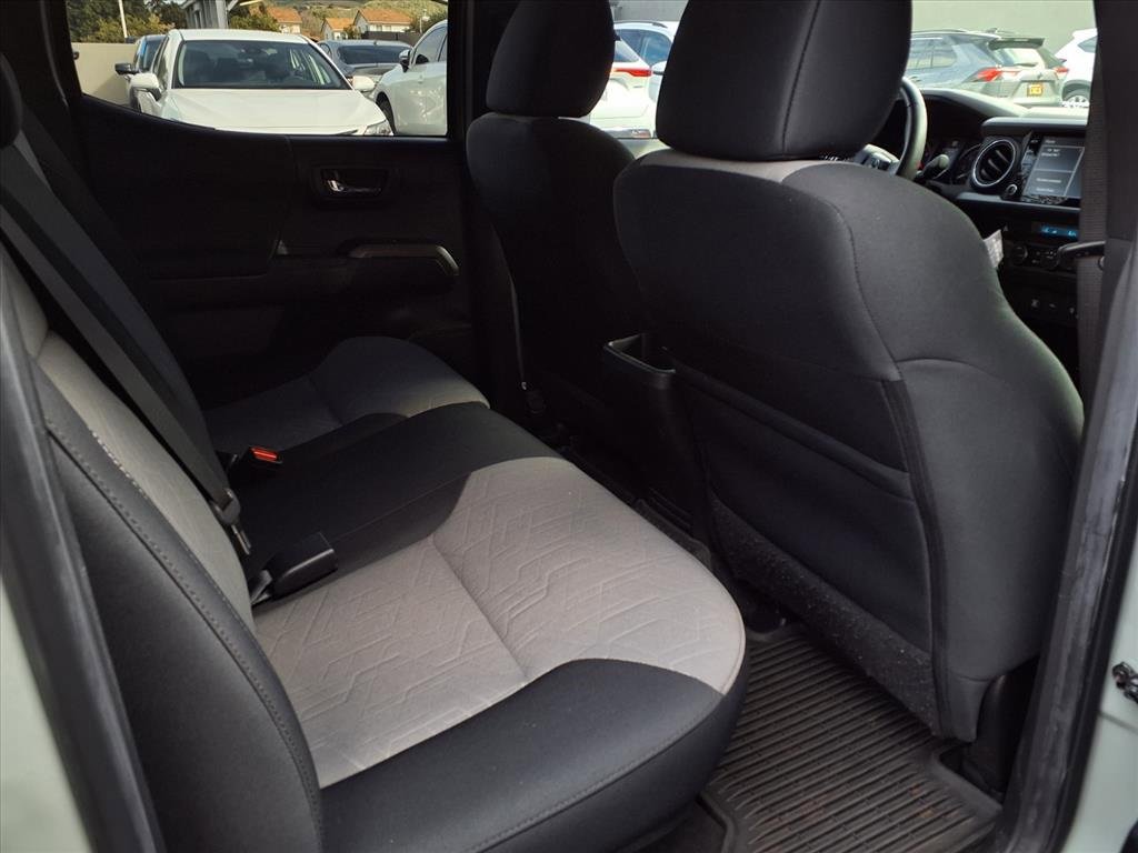 Certified 2023 Toyota Tacoma TRD Off-Road image 21