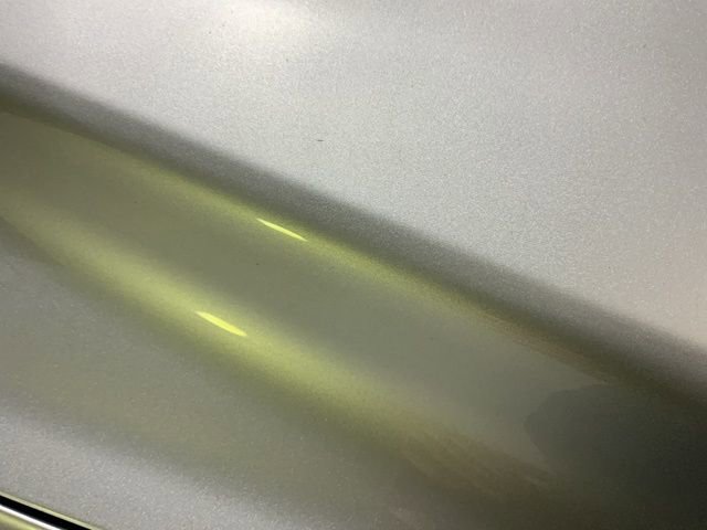 Used 2017 Ford Fusion SE w/ Fusion SE Technology Package image 2