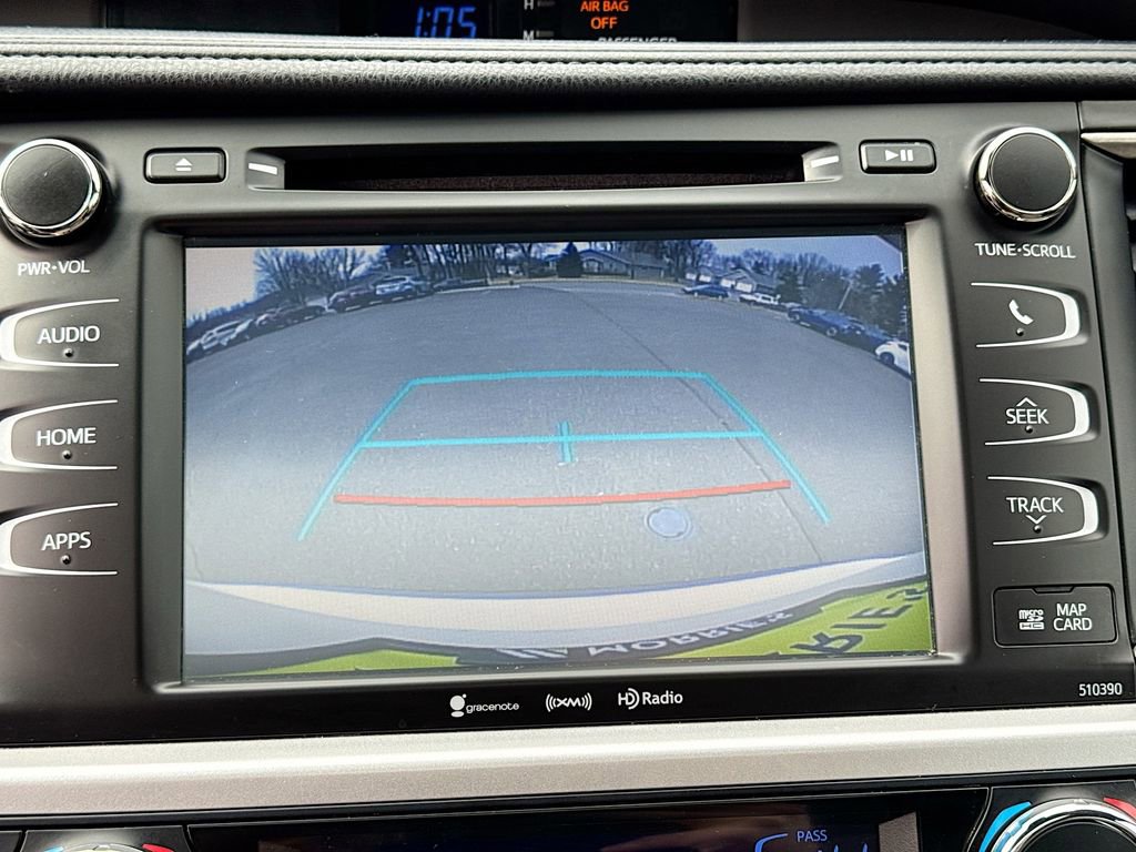 Used 2019 Toyota Highlander XLE image 11