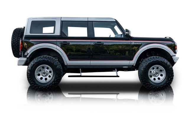 Used 2024 Ford Bronco Wildtrak AWD/4WD image 2