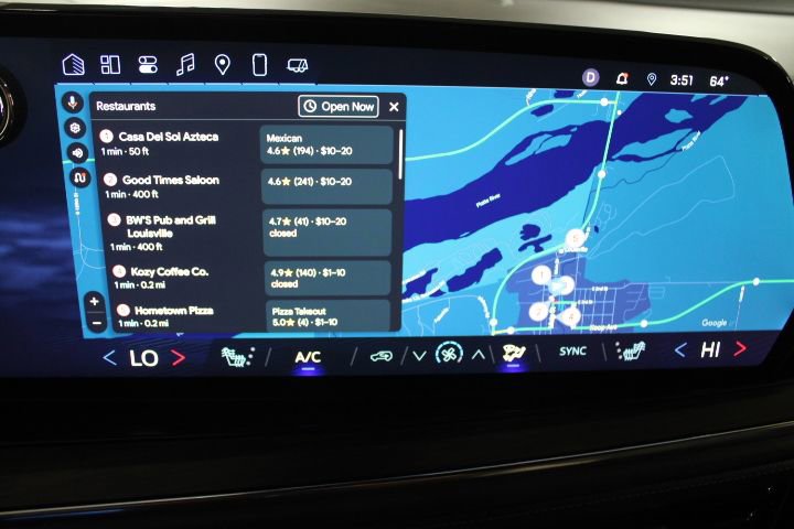 Certified 2025 Chevrolet Suburban Z71 image 54