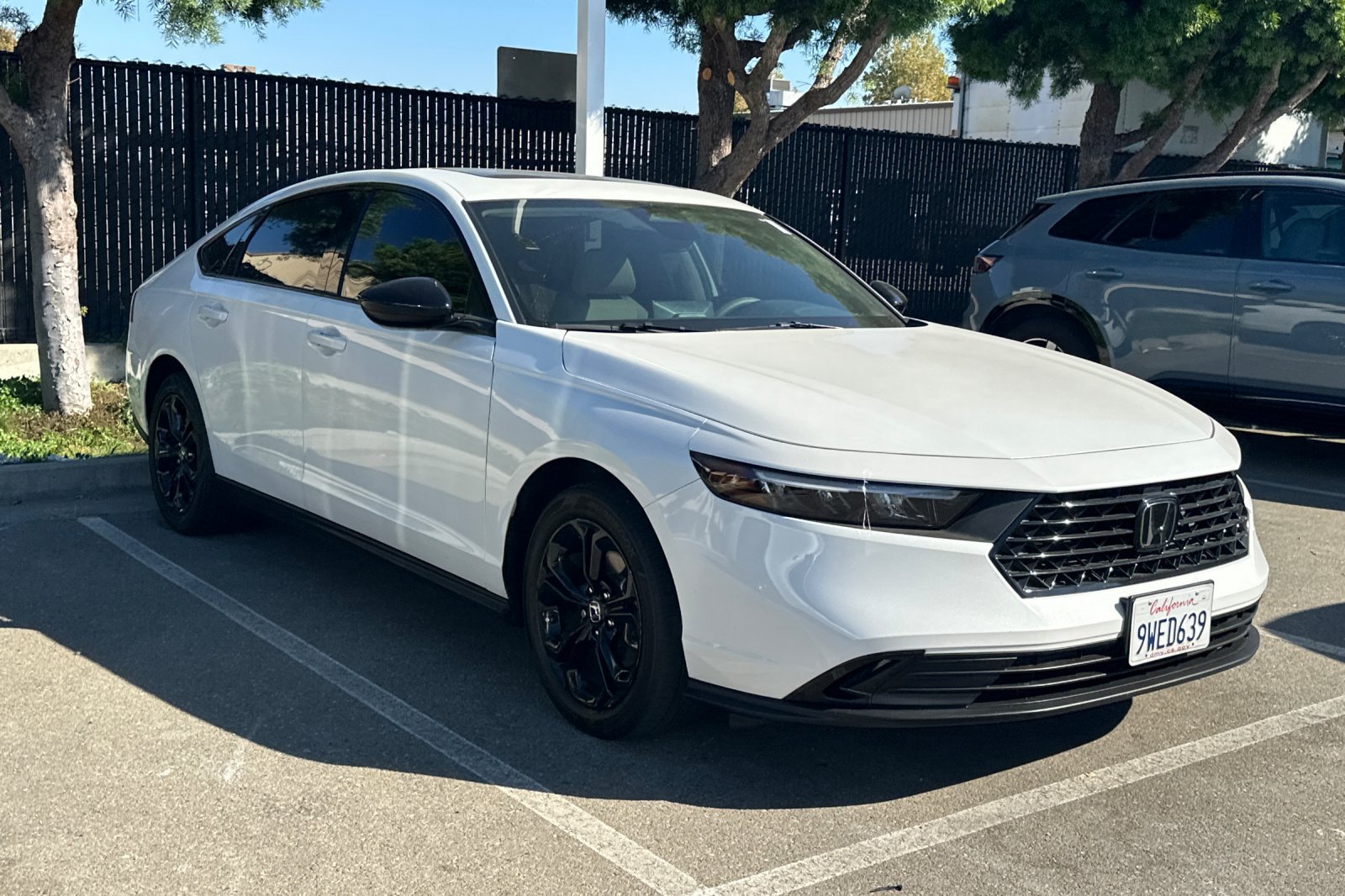 Used 2025 Honda Accord SE image 2