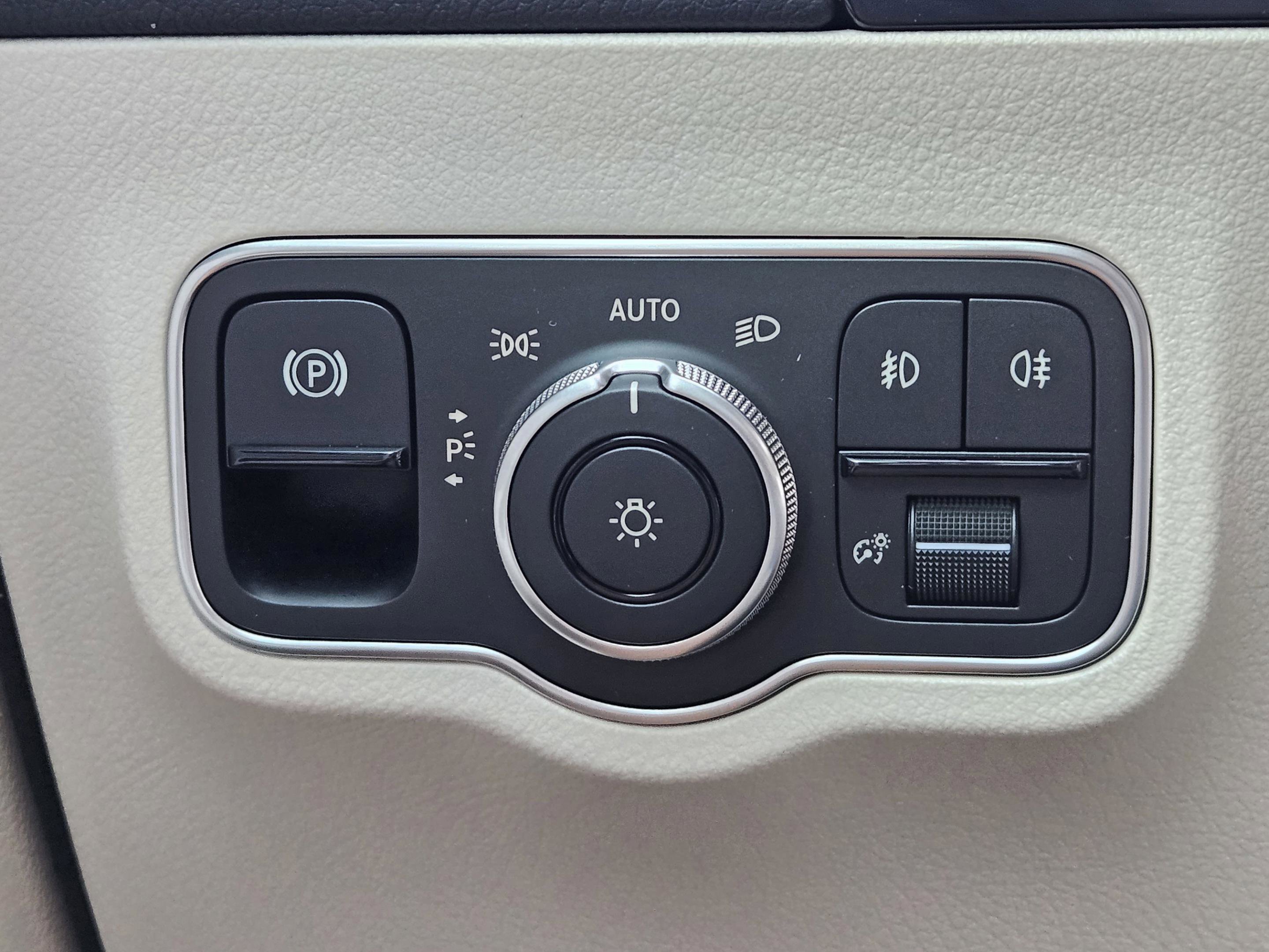 Certified 2026 Mercedes-Benz GLA 250 image 22