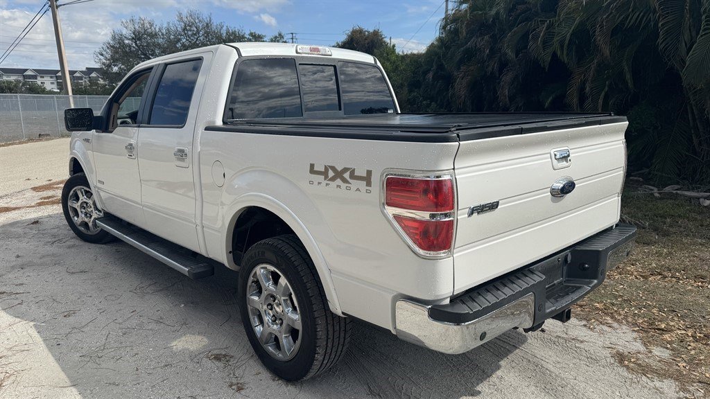 Used 2014 Ford F150 Lariat w/ Equipment Group 502A Luxury image 4