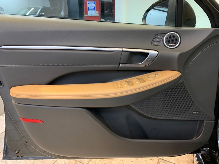 Used 2023 Hyundai Sonata Limited FWD image 14