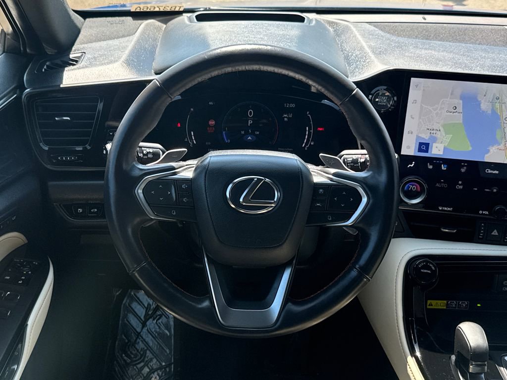 Used 2024 Lexus NX 350 AWD w/ Vision Package image 14