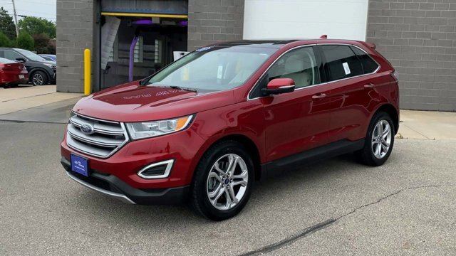 Certified 2018 Ford Edge Titanium w/ Equipment Group 301A AWD/4WD image 5