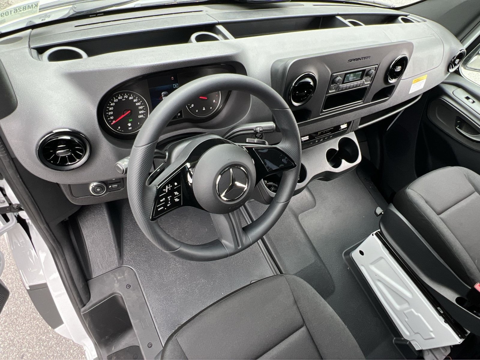 New 2026 Mercedes-Benz Sprinter 2500 image 27