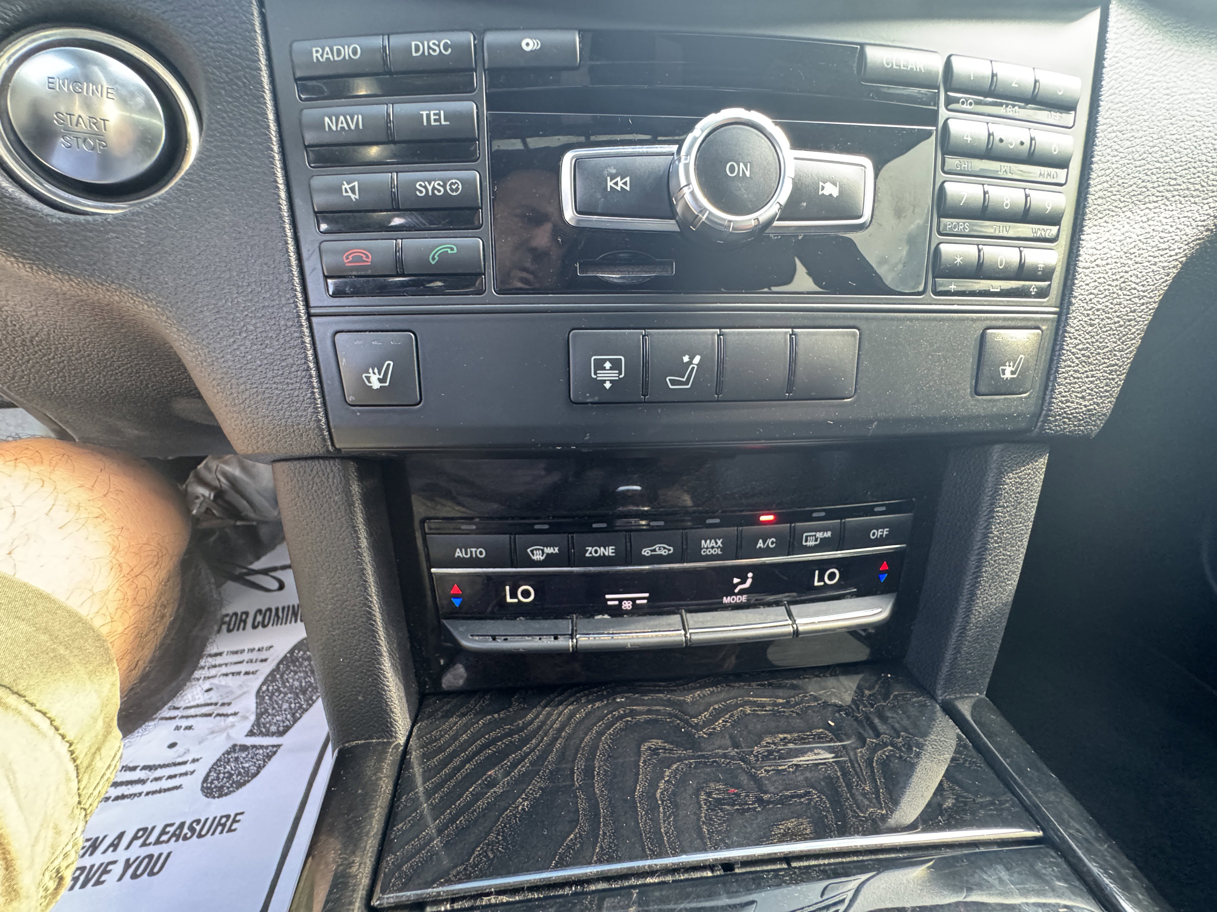 Used 2013 Mercedes-Benz E 350 4MATIC Sedan image 14