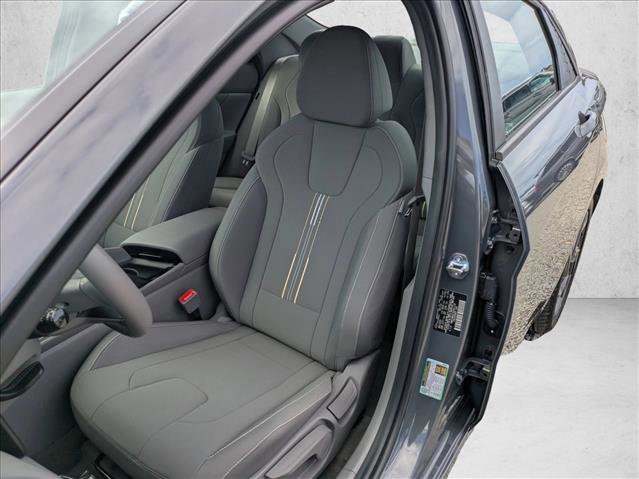Certified 2025 Hyundai Elantra Sport image 15