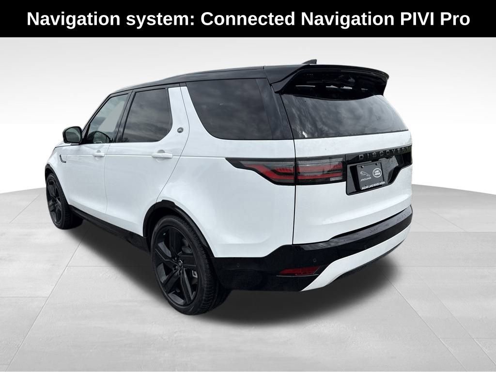 New 2025 Land Rover Discovery Dynamic SE image 3