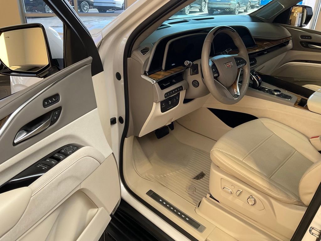 Used 2021 Cadillac Escalade Sport Platinum image 10
