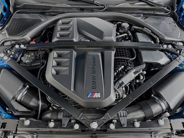 Used 2025 BMW M3 w/ M Carbon Exterior Package image 31