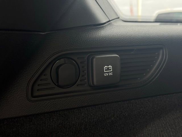 Used 2022 Jeep Grand Cherokee Overland w/ Adv Protech Group III image 13