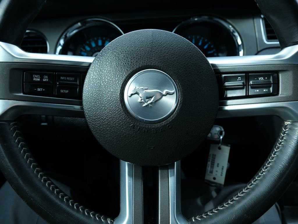 Used 2014 Ford Mustang Coupe image 16