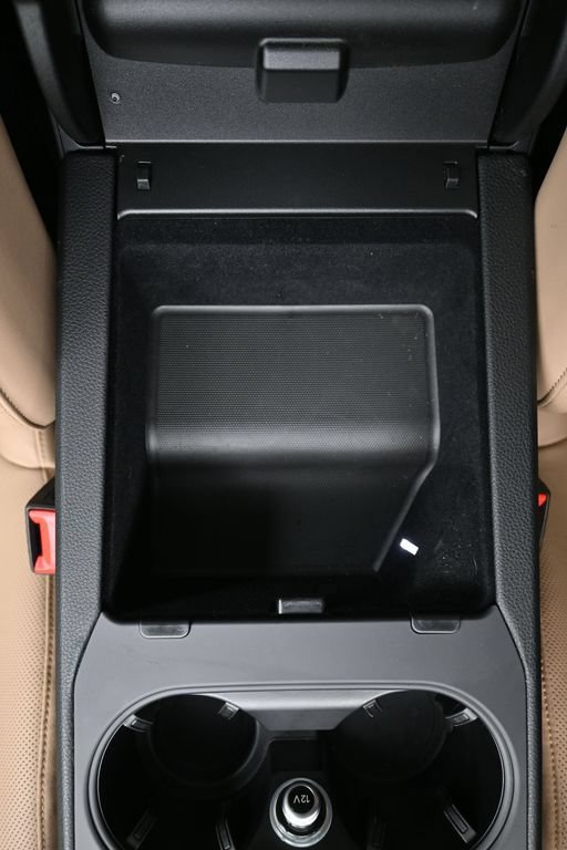 Certified 2025 Porsche Cayenne Coupe AWD/4WD image 21