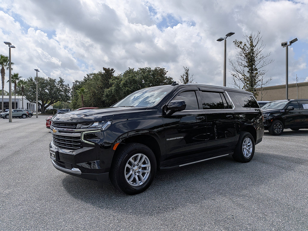 Certified 2024 Chevrolet Suburban LT AWD/4WD image 7