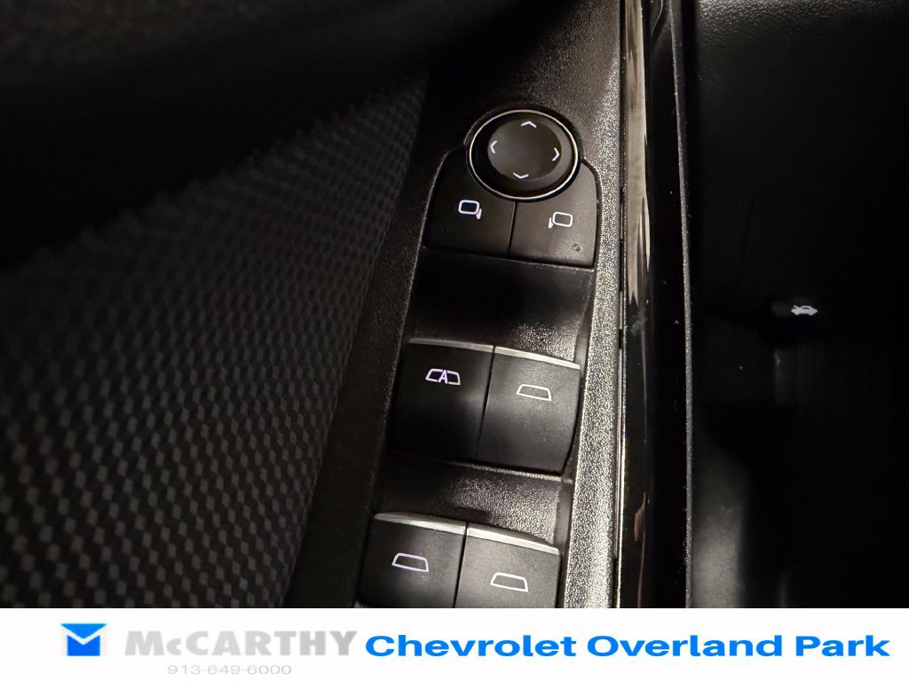 Used 2025 Chevrolet Equinox RS w/ Safety and Technology Package AWD/4WD image 16
