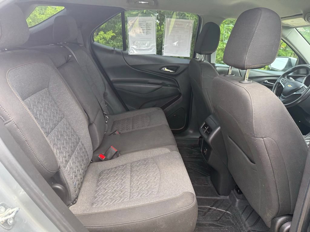 Used 2023 Chevrolet Equinox LT FWD image 16