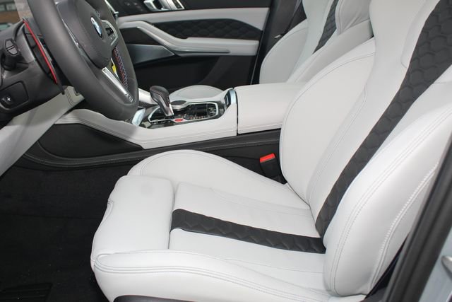 New 2026 BMW X5 M Competition w/ Executive Package image 19