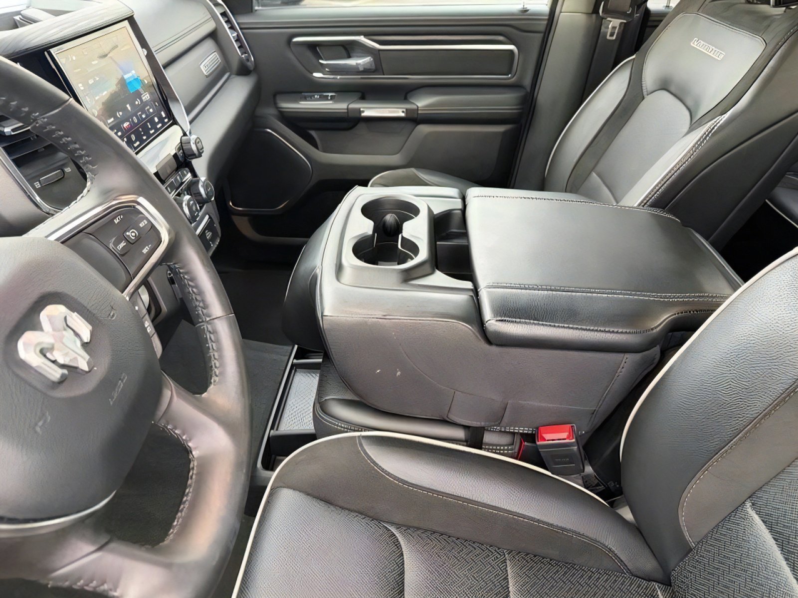 Used 2024 RAM 1500 Laramie w/ Trailer Tow Group AWD/4WD image 17