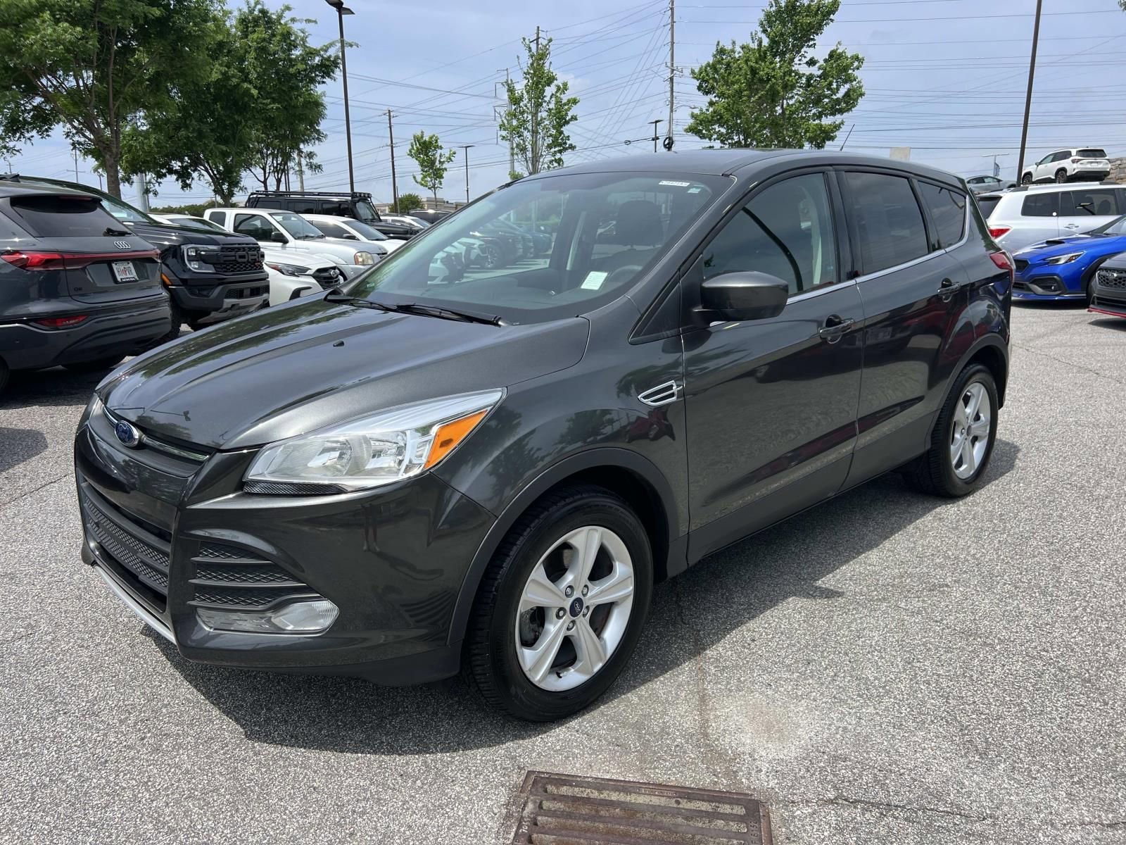 Used 2015 Ford Escape SE FWD image 3