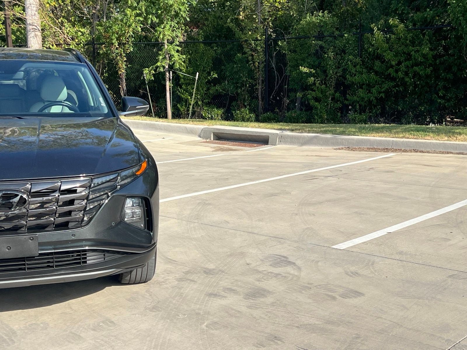 Used 2023 Hyundai Tucson Limited AWD/4WD image 3
