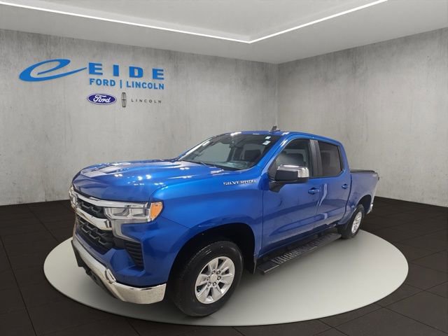 Used 2022 Chevrolet Silverado 1500 LT w/ Protection Package image 5